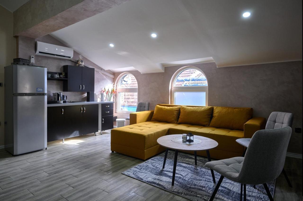 Vanimi Lux Apartmani Kikinda المظهر الخارجي الصورة