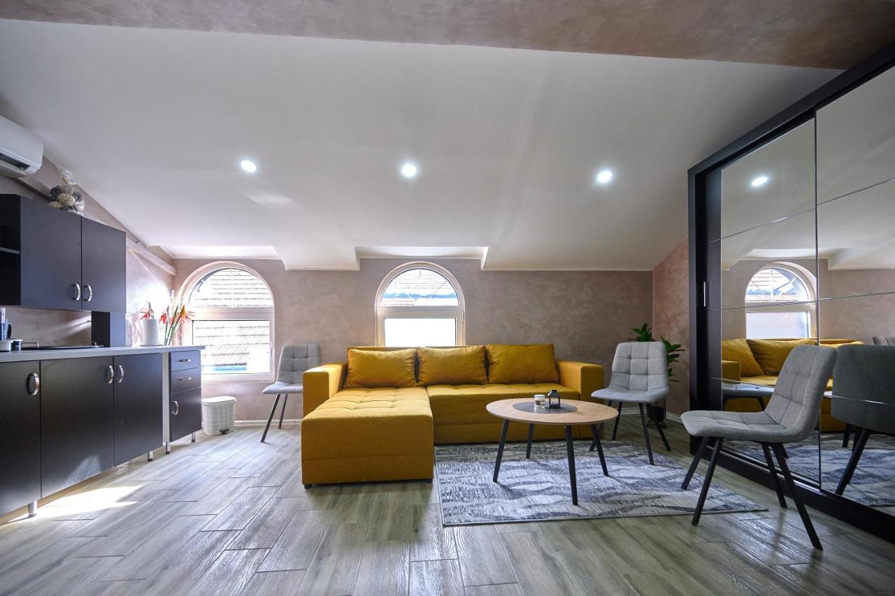 Vanimi Lux Apartmani Kikinda المظهر الخارجي الصورة