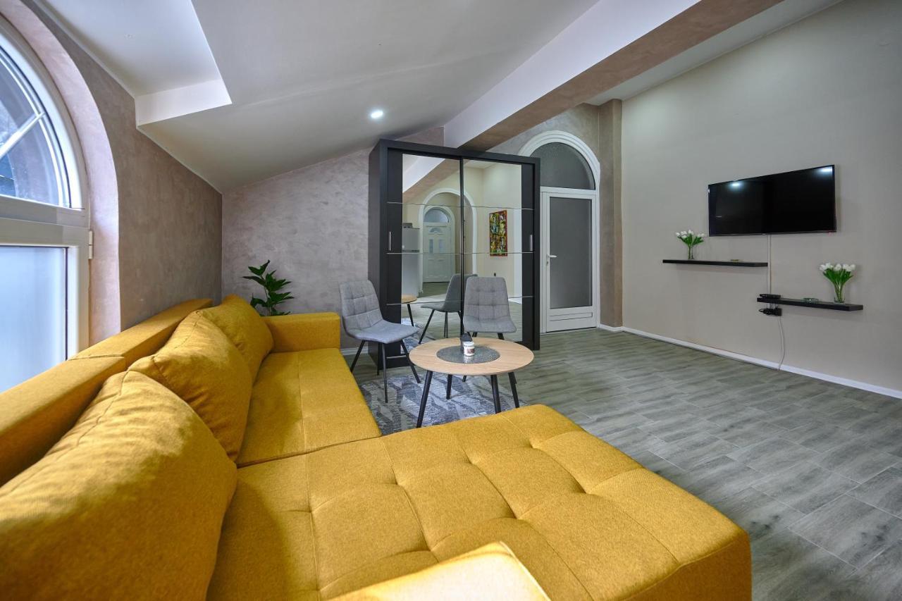 Vanimi Lux Apartmani Kikinda المظهر الخارجي الصورة
