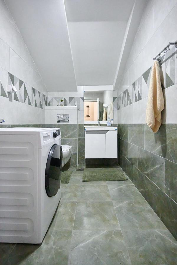 Vanimi Lux Apartmani Kikinda المظهر الخارجي الصورة