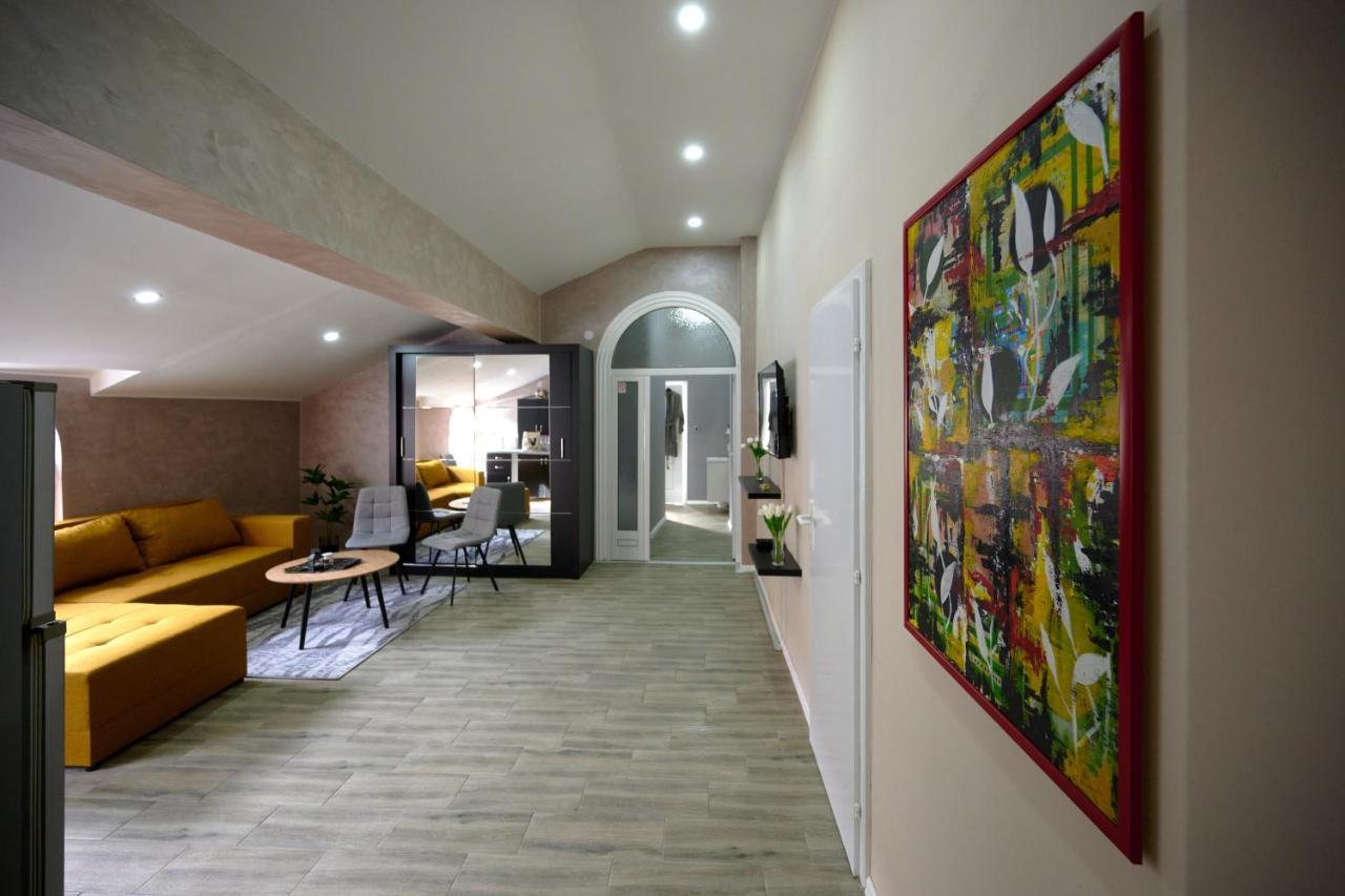 Vanimi Lux Apartmani Kikinda المظهر الخارجي الصورة